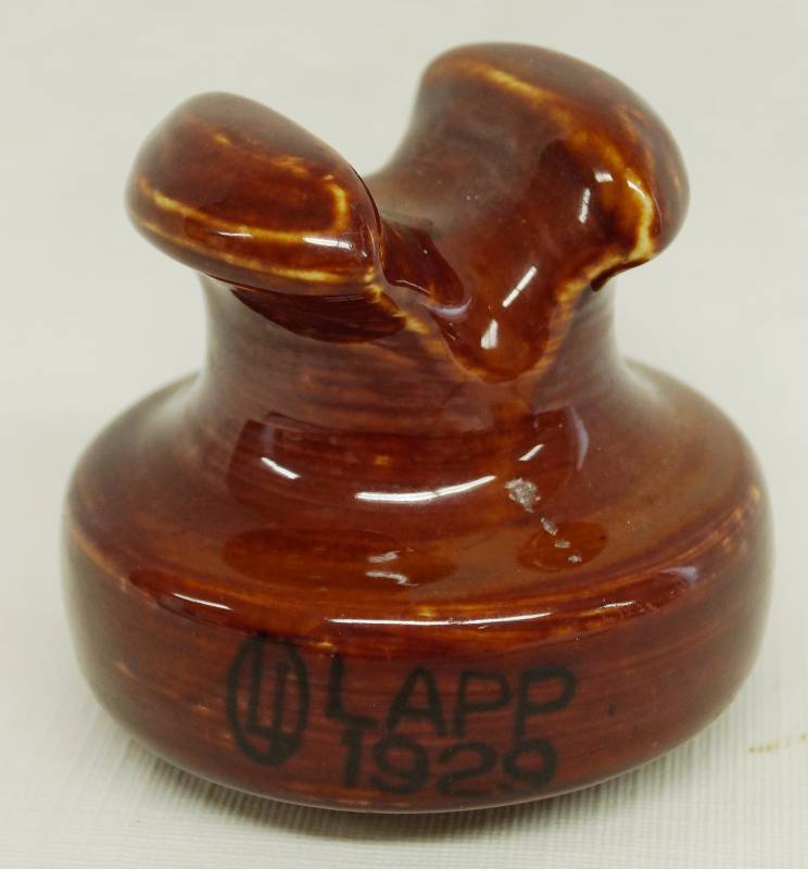lot 1212 image: Vintage Ceramic Electrical Insulator - brown, marked with LAPP 1929 - Rare