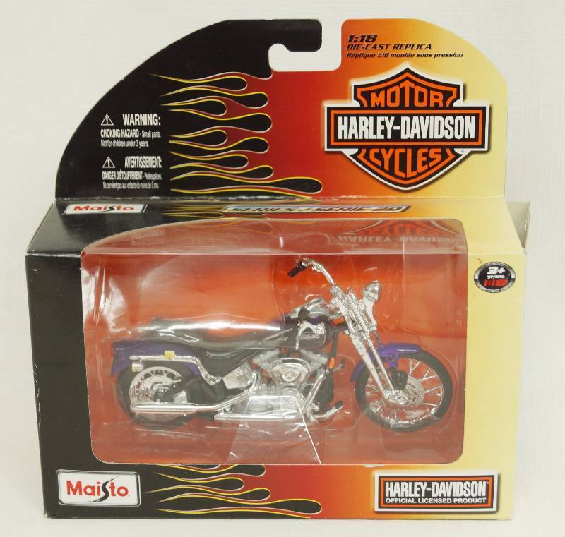 lot 1241 image: HARLEY-DAVIDSON MOTORCYCLES - 2001 FXSTS Springer Softail - Maisto 118 Die Cast Metal Replica Model NEW IN BOX