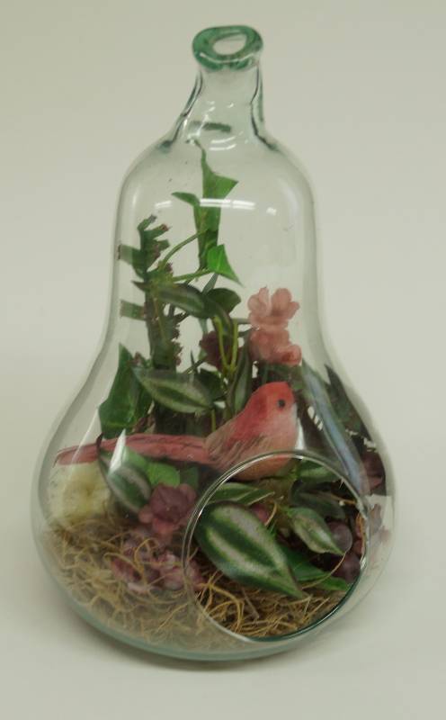 lot 1280 image: Glass Pear with Foliage and Bird inside - Very Unique