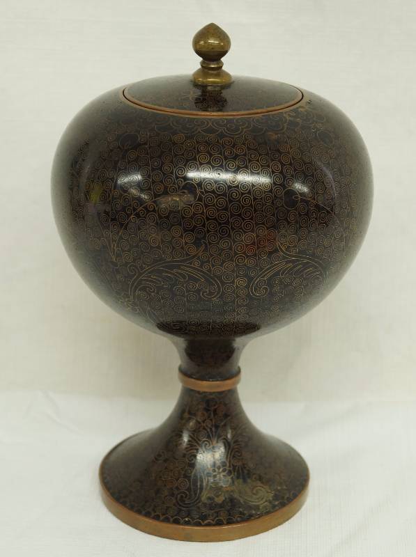 lot 4813 image: Beautiful Black, Blue and Copper Colored Vase, Vessel, Ginger Pot Home Decor - Porcelain Lined - Unique Must See