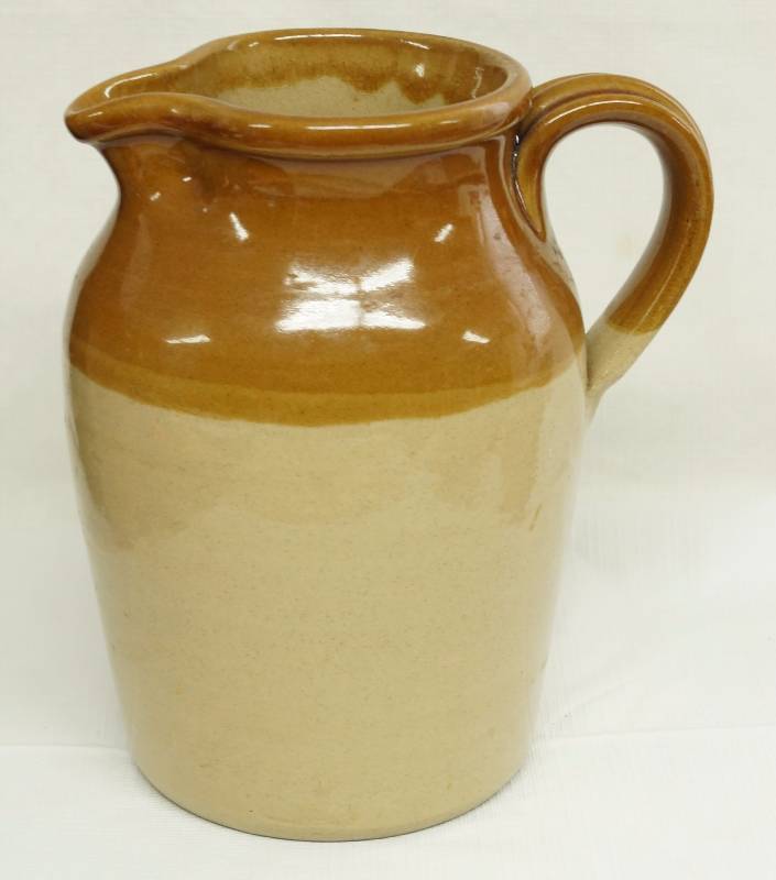 lot 1936 image: Stoneware 3pt. Pitcher by Pearsons of Chesterfield - Made in England - NICE