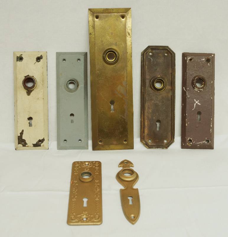 lot 1950 image: Lot of Decorative (some VINTAGE) Door knob plates - AWESOME See photo
