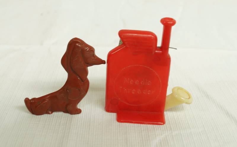 lot 6103 image: Vintage Needle Threader and DISNEY Plastic Wiener Dog Decoration - very old