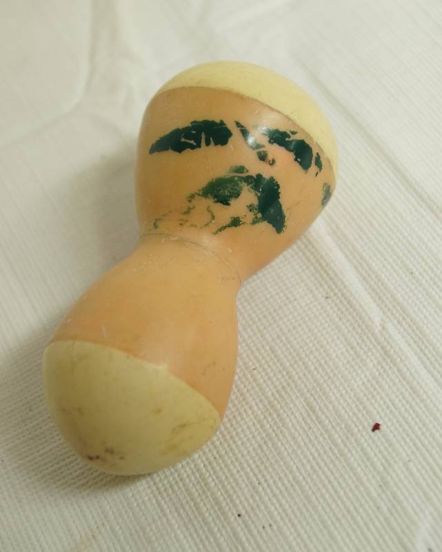 lot 6105 image: Vintage Baby Rattle - still rattles WOW