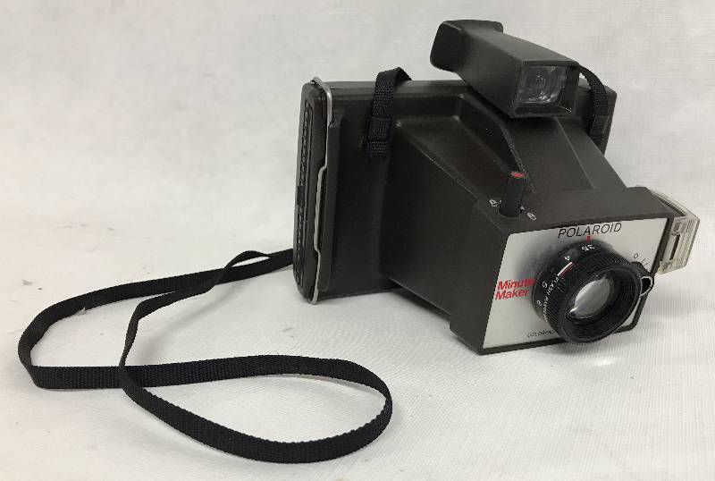 lot 2017 image: Vintage Polaroid Camera - Minute Maker - w strap