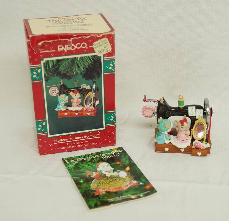 lot 6202 image: Vintage Christmas Ornament Buttons N Bows Boutique Cutie Mice sewing - ENESCO w Original Box