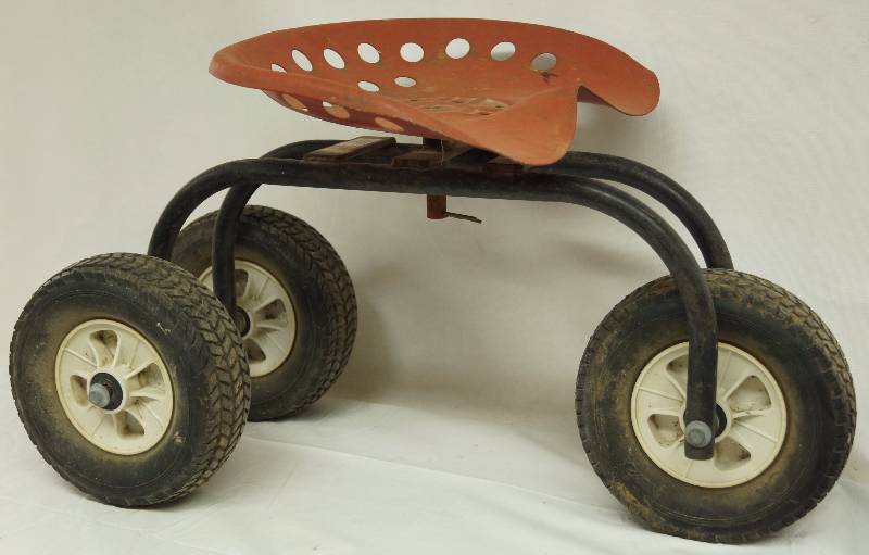 lot 6250 image: Super Heavy Duty Garden Ride On Garden Seat Swivels 360 degrees Great Tires See Photos