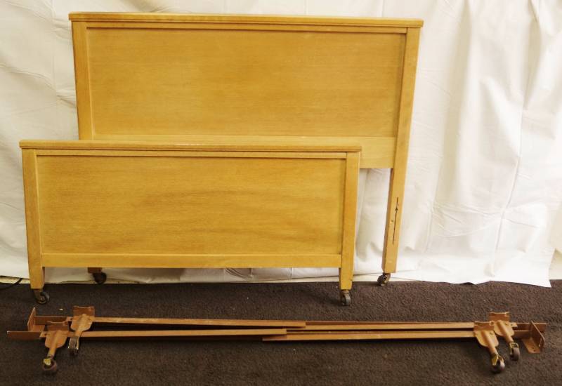 lot 6264 image: Wooden Bed - Head & Foot Board with Frame