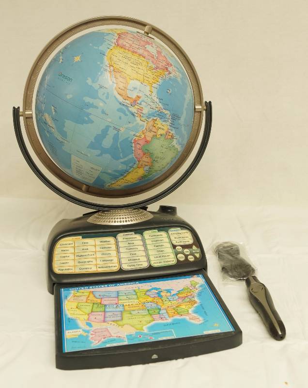 lot 6282 image: Neat Globe Electronic Learning Tool