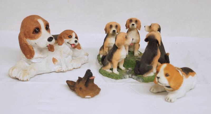 lot 6326 image: Dog Lovers Collection