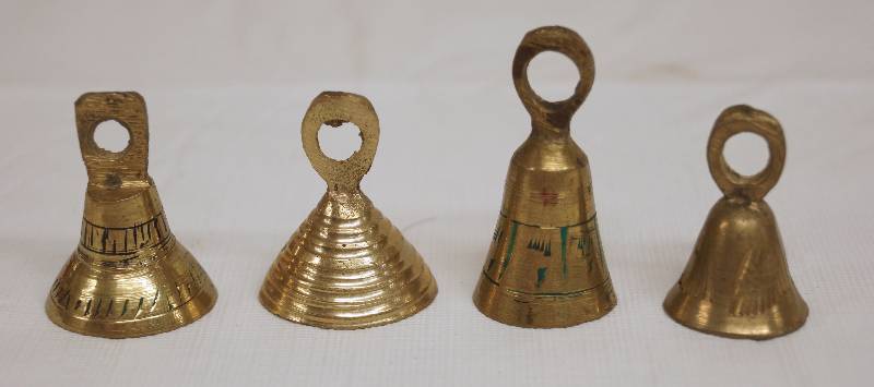lot 6329 image: Neat BRASS BELL Collection