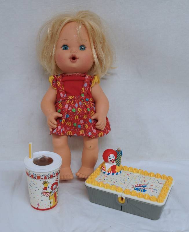 lot 6339 image: Lot of McDonalds Birthday Toys - Doll - Cup - Birthday Cake