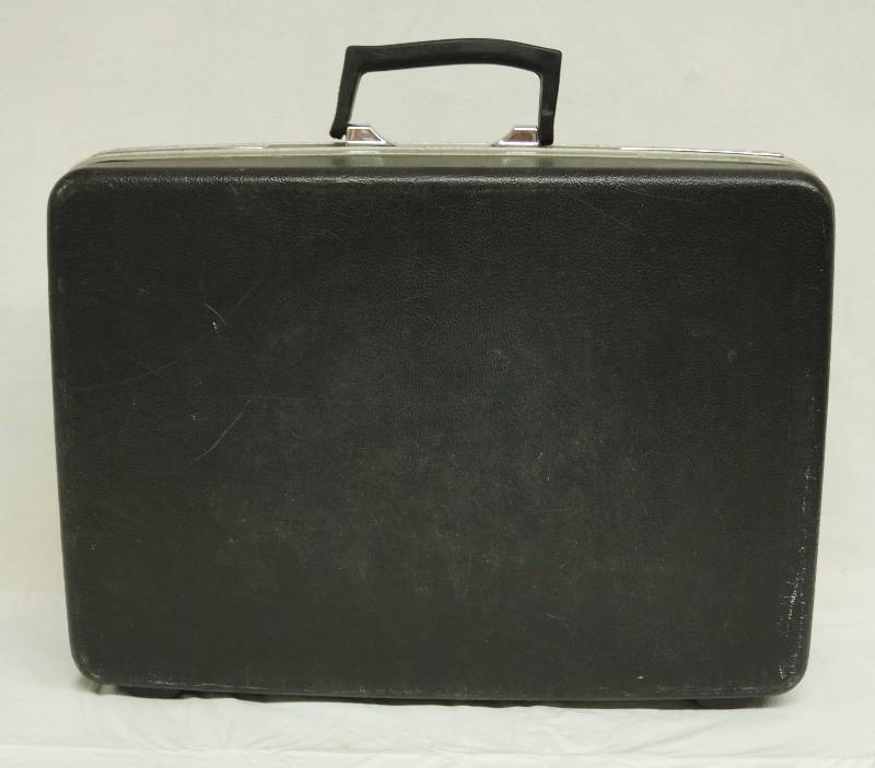 lot 6363 image: Brief Case