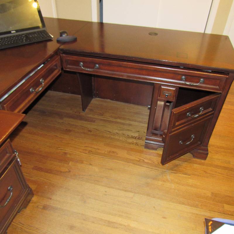 lot 4128 image: Nice Cherry Wood Office Desk w L- Shaped Return -  2 Pieces - Lots of drawers w locks and keys - SEE PHOTOS