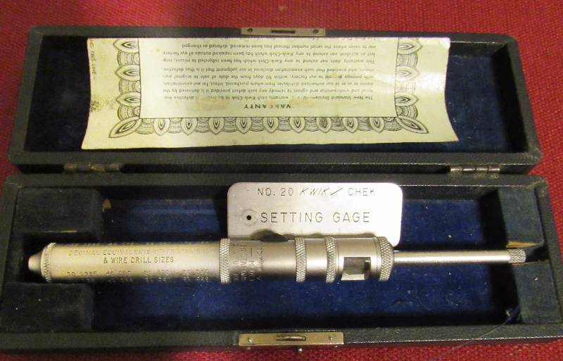 lot 4109 image: Kwik Chek Setting Gauge - No. 20 - .070 DIA - No. 50 Drill - Minimal Wear - In Box Nice