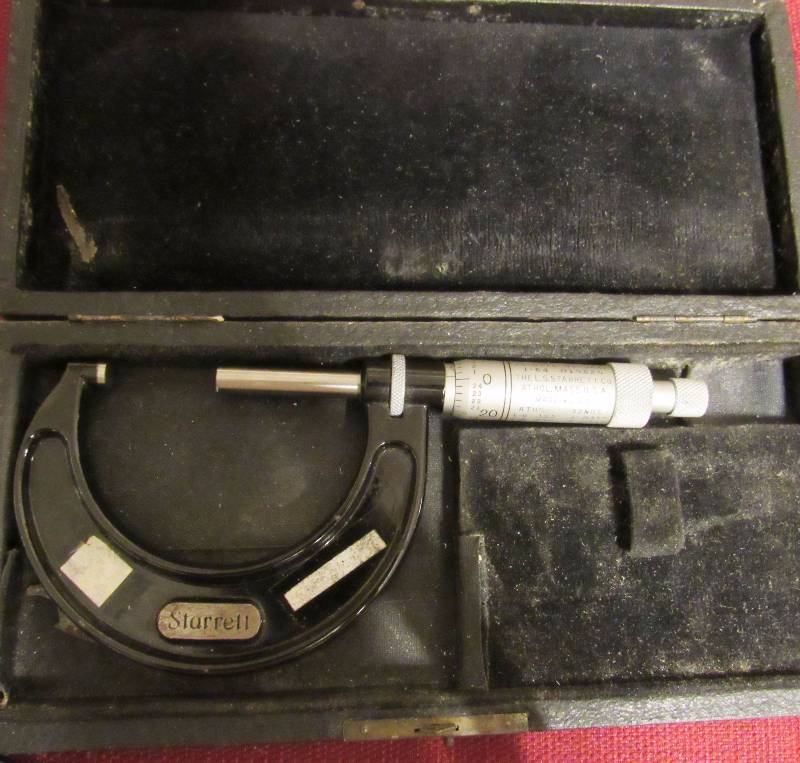 lot 4105 image: Starrett Micrometer - Some Wear - Good Condition in Box.
