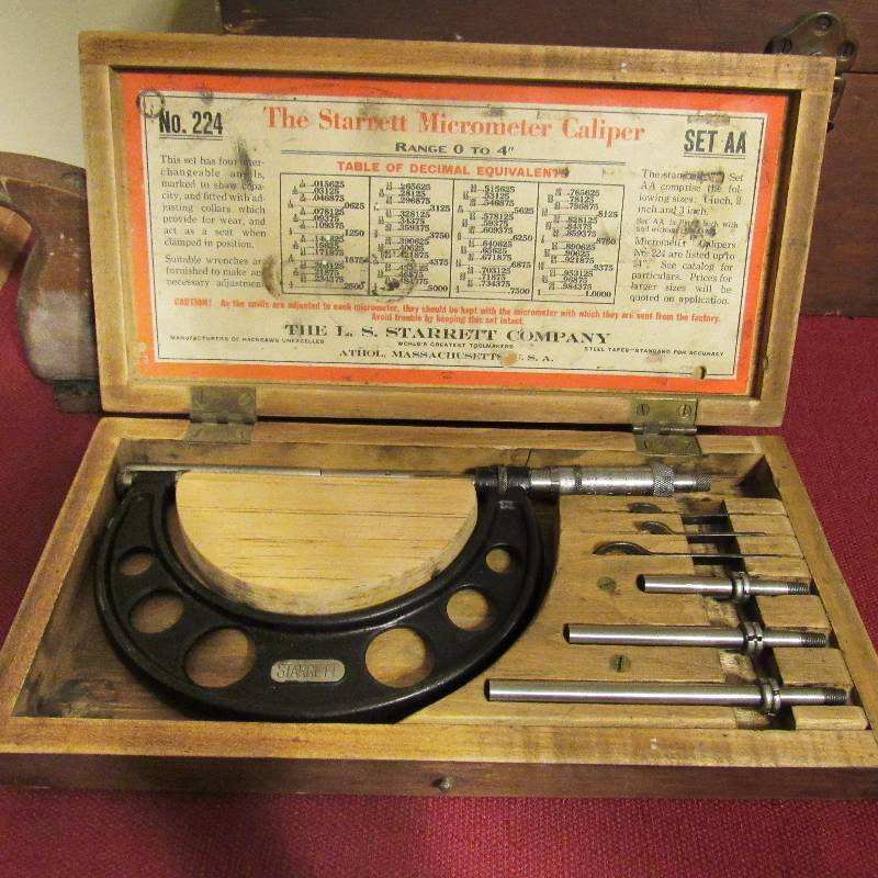 lot 4087 image: Starrett - Micrometer Caliper #224 - Range 0-4 Excellent Condition , wood box