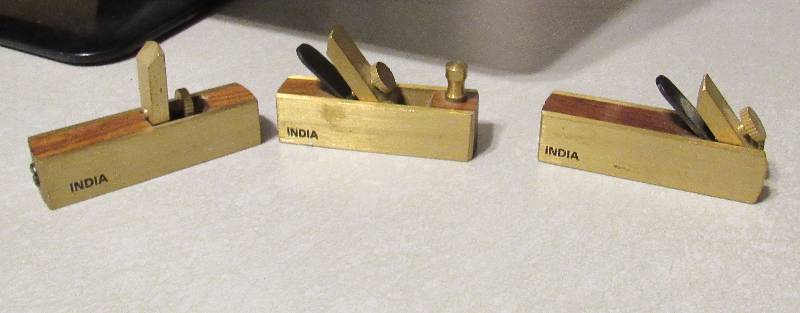 lot 4182 image: 3 Small Wood Planes - India