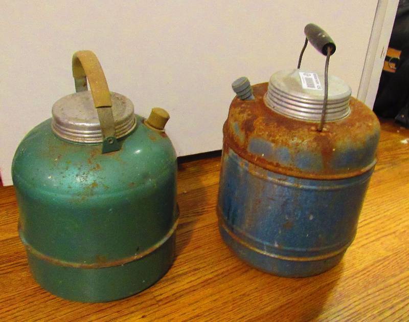 lot 4190 image: Set of 2 Vintage Water Coolers