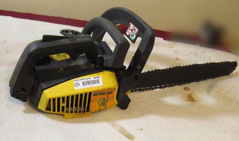 lot 4248 image: Chain Saw - McCulloch Wildcat Chainsaw - works