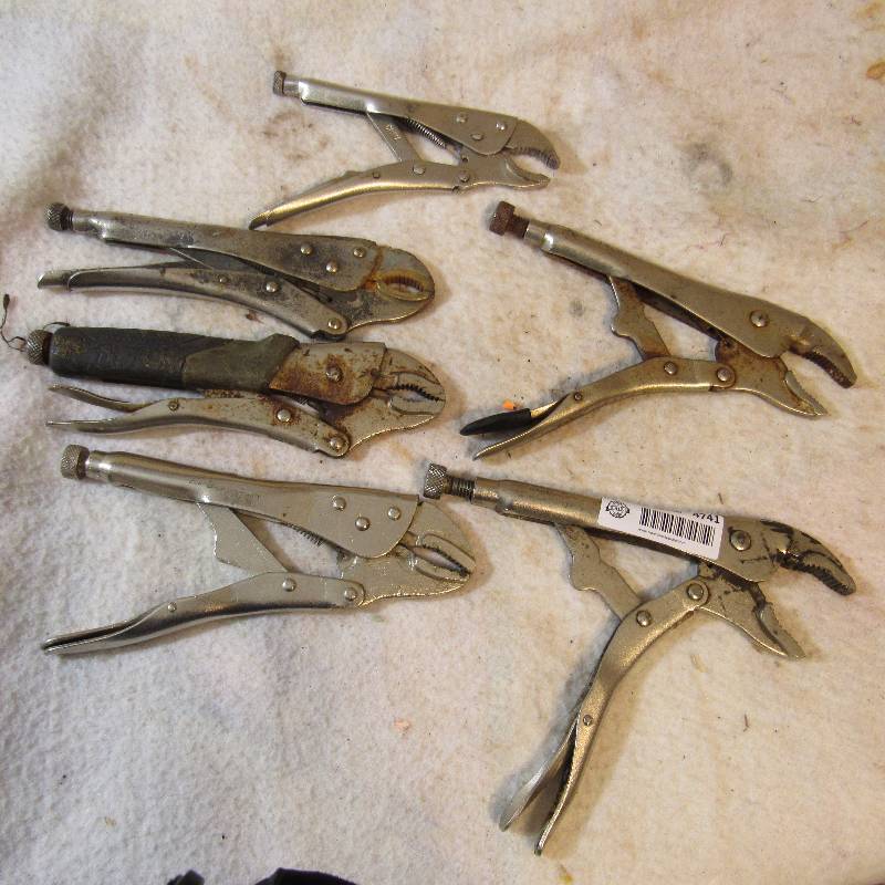 lot 4741 image: Lot of 6 Pairs of Vise Grips - Various Sizes - See Photo