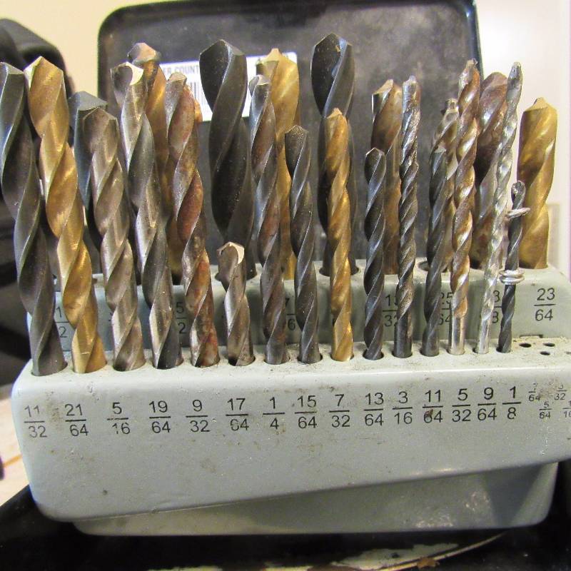 lot 4748 image: Lot of 2 sets of drill bits - each in their own case See photo