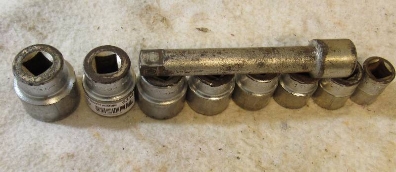 lot 6234 image: Lot of 12 Drive sockets with extension - see photo