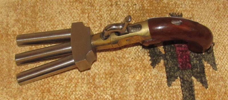 lot 4000 image: CMC 3-Barrel Black Powder Pistol 96201 A - PAT PEND - UNIQUE