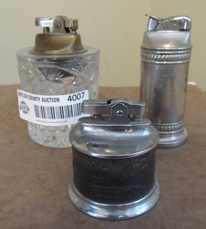 lot 4007 image: Lot of 3 Vintage Lighters - See photos Cool
