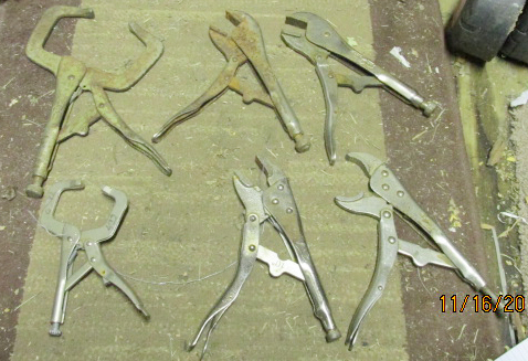 lot 4744 image: Lot of 6 - Hand Tools - Various Vise Grips - see photo