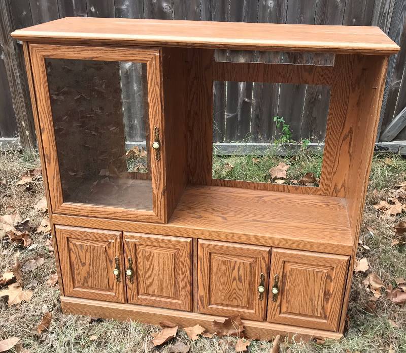 lot 6391 image: Entertainment Center with Shelves and Storage