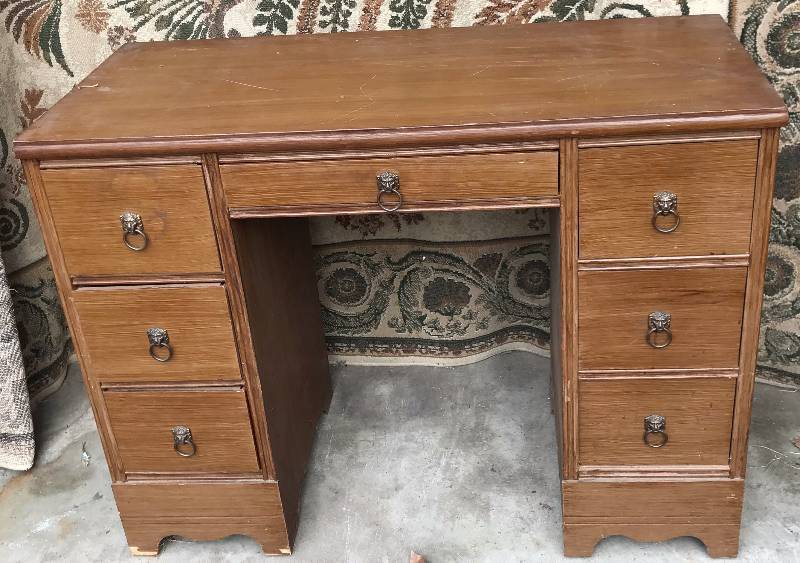 lot 6392 image: Nice DESK with Lion Head Drawer Pulls Look at This One