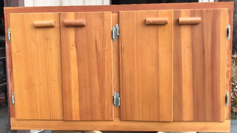 lot 6393 image: 4 Door Wooden Wall Cabinet
