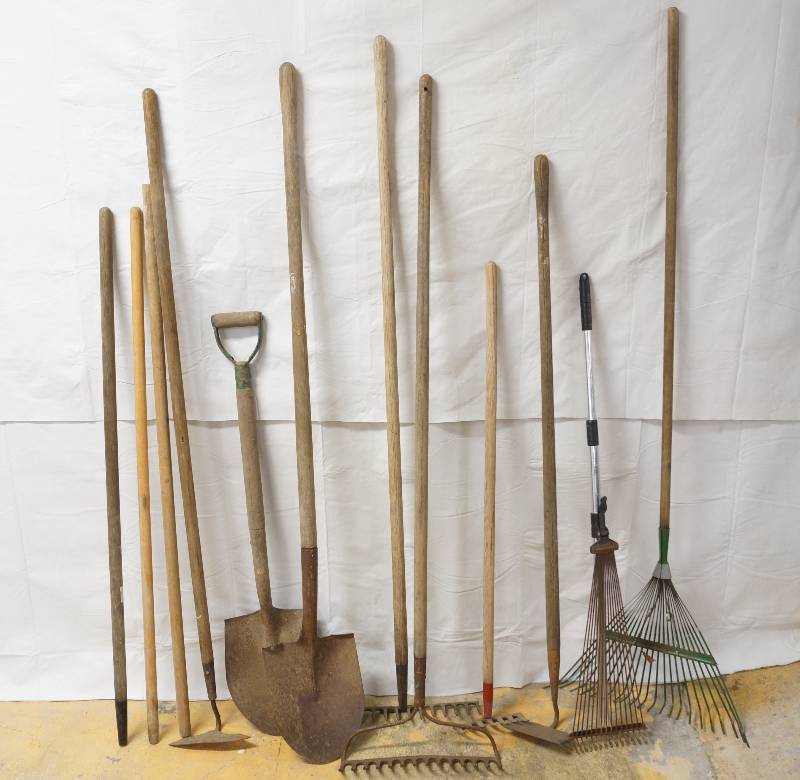 lot 2151 image: 13 Piece Assorted Garden Tools- 2 Shovels, 2 Rakes, and MORE See Pictures