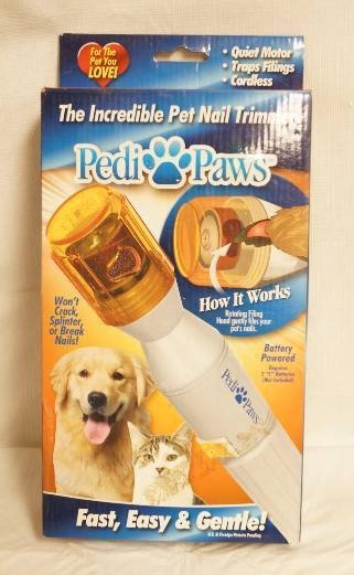 lot 2528 image: Pedi Paws - Pet Nail Trimmer - Dogs & Cats - New in Box