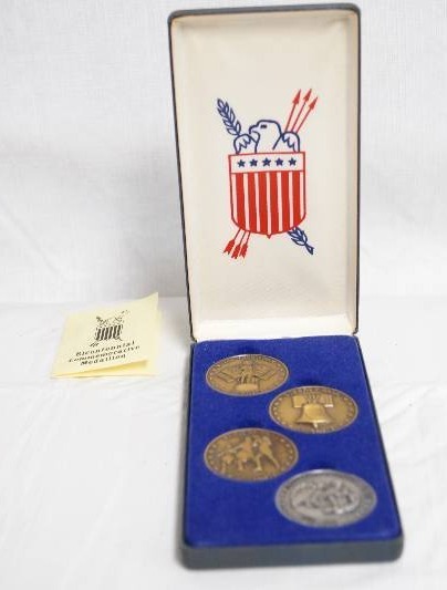 lot 2059 image: Set of 4 Bicentennial Commemorative Medallions Designed by Louis Marini- Very Neat