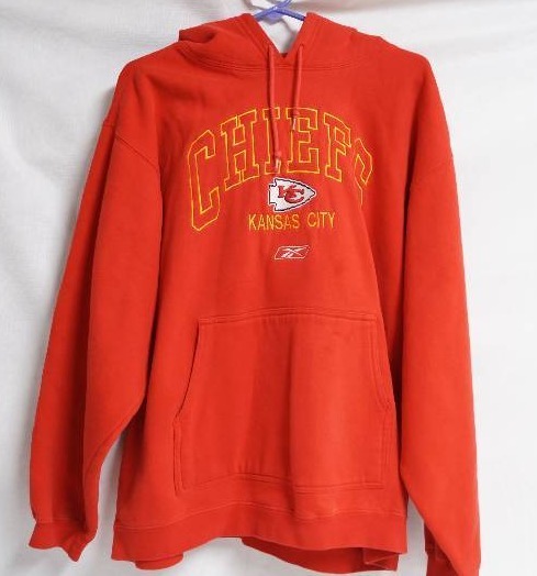 lot 2065 image: Kansas City Chiefs Sweat Shirt - Cotton - Will need washed. Nice heavy sweatshirt Size L