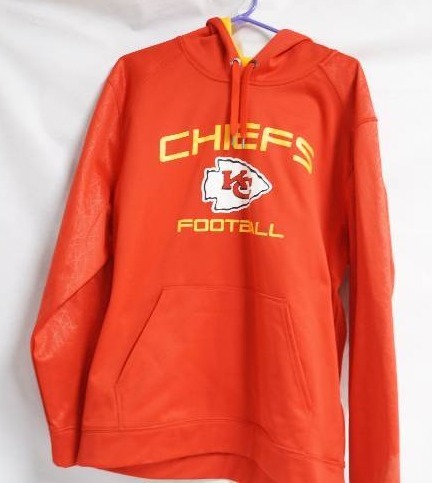 lot 2068 image: Kansas City  Chiefs Sweat Shirt - Nice Condition - Warm for Winter Will need Washed - Size Large