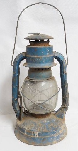 lot 2108 image: Dietz Junior Blue Lantern- Model No. 8 Air Pilot- Very Neat