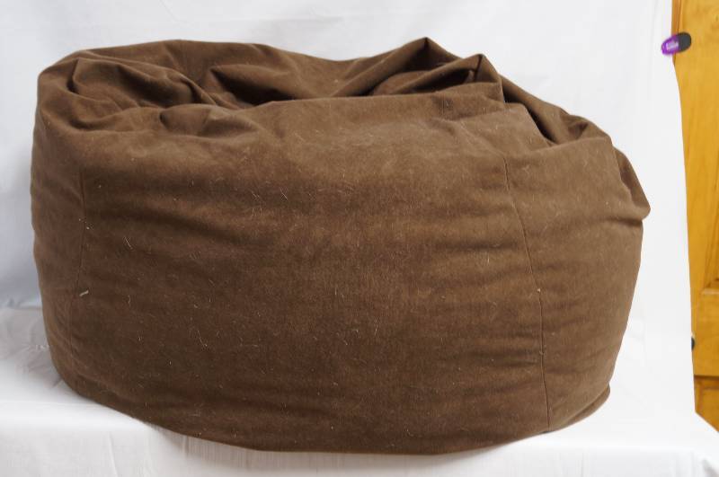 lot 2201 image: Brown Bean Bag Chair