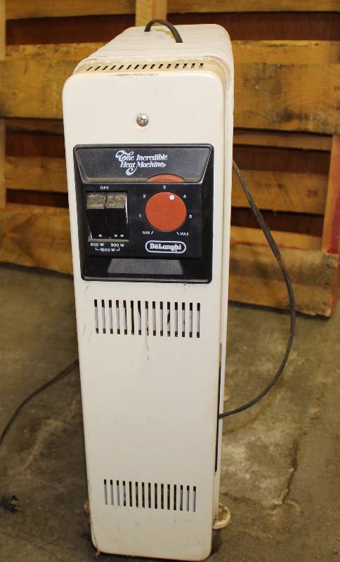 lot 2583 image: Delonghi Radiant Heater - Works