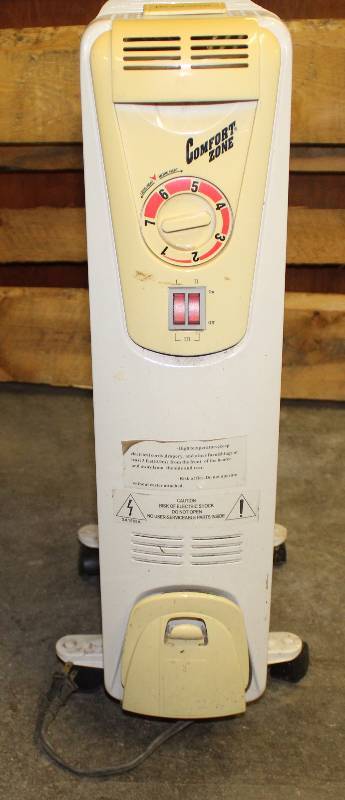 lot 2584 image: Comfort Zone Radiant Heater - Works
