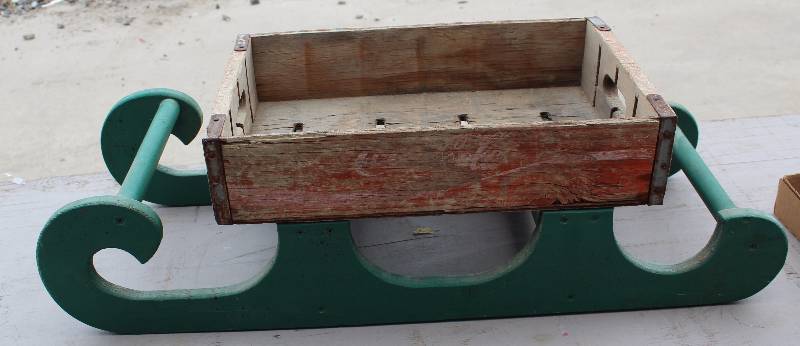 lot 3016 image: Wooden Box Coca Cola Sleigh - Great for the Holidays - Made w a vintage Coca-Cola Bottle Carrier