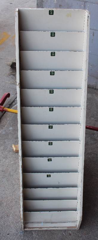 lot 3033 image: Literature Rack w 12 slots