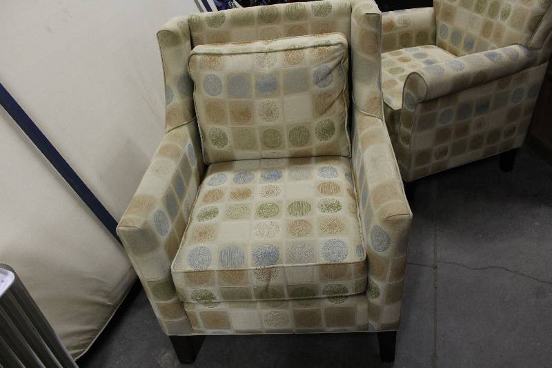 lot 3087 image: Occasional Chair - Straight Arms - Arms could be cleaned
