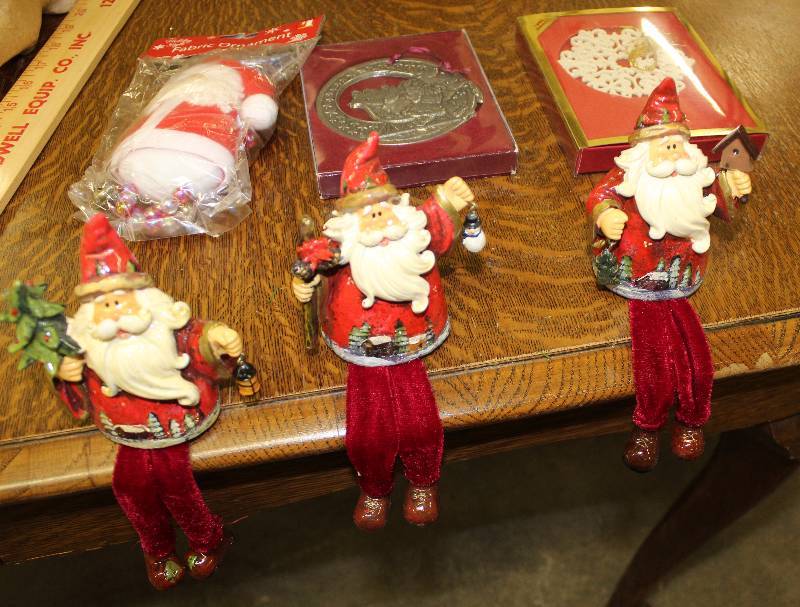 lot 3090 image: Lot of Christmas Dcor - 3 Sitting Santas and 3 Ornaments - 1 is Lennox - MUST SEE