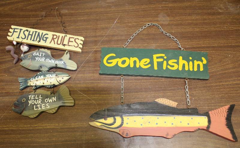 lot 3112 image: Lot of 2 Wooden Fishing Signs