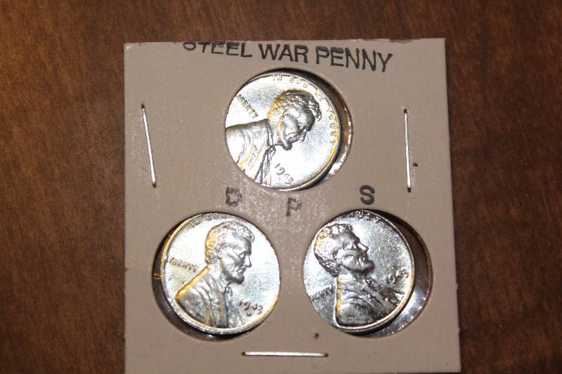 lot 3148 image: Set of 3 - 1943 Steel War Pennies P-D-S