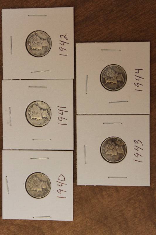 lot 3162 image: Lot of 5 Mercury Dimes - Silver - 1940, 1941, 1942, 1943, 1944