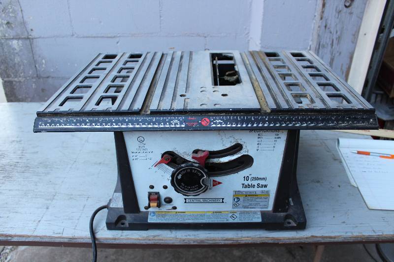 lot 3131 image: Table Saw - 10 Works